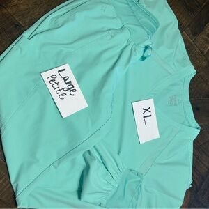 Med Couture Women's Top in Aqua
